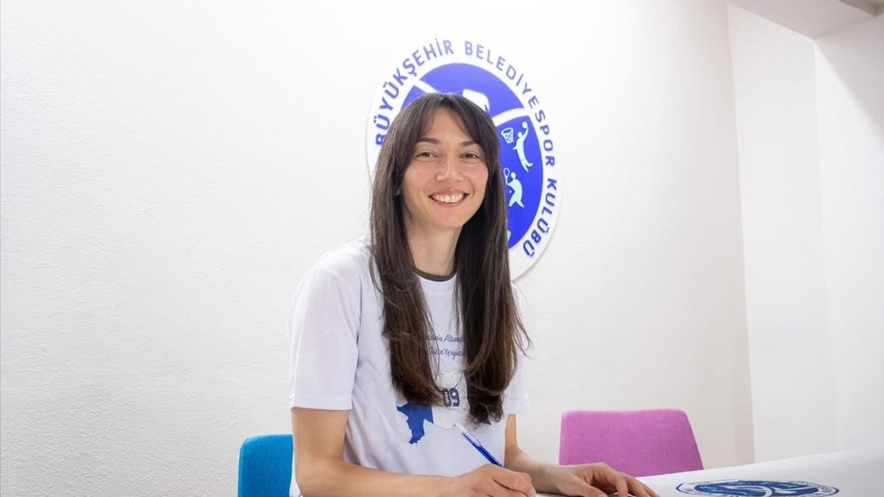 Aydın Büyükşehir Belediyespor'dan Fatma Şekerci'yle Yeni Anlaşma