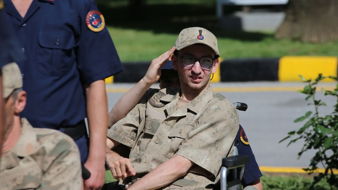 Aydın'da Engelli Bireyler 'Mehmetçik' Oldu