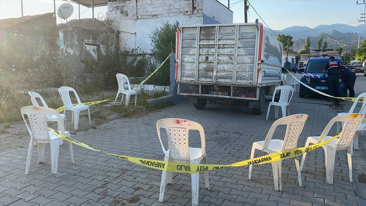 Aydın'da Park Halindeki Kamyonetten Düşen Çocuk Hayatını Kaybetti