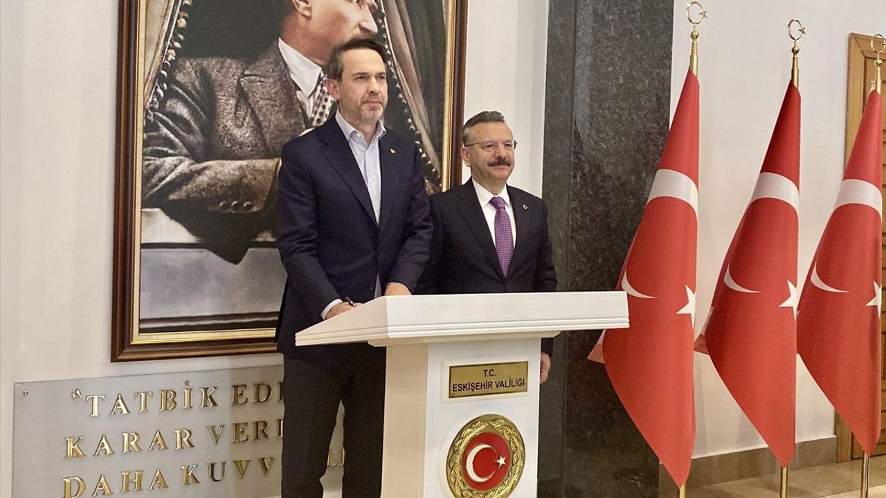Bakan Bayraktar'dan Türkiye'nin Enerji Vizyonu