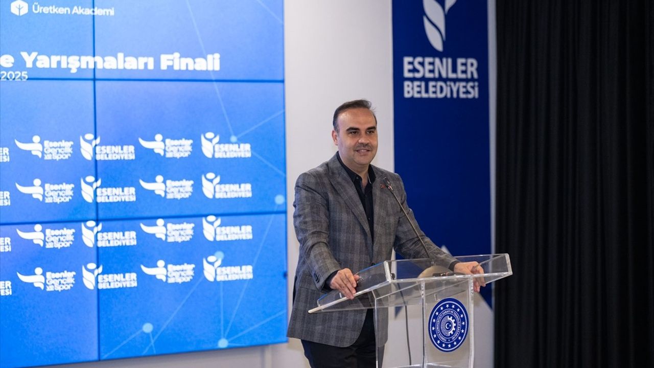Bakan Kacır'dan 'Milli Teknoloji Hamlesi' Vurgusu