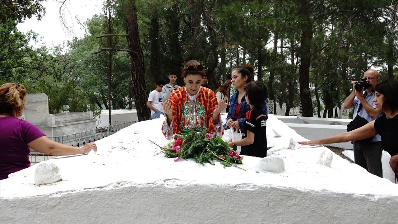Balıkesir'de Tahtacı Türkmenleri Hıdırellez Geleneğini Yaşatıyor