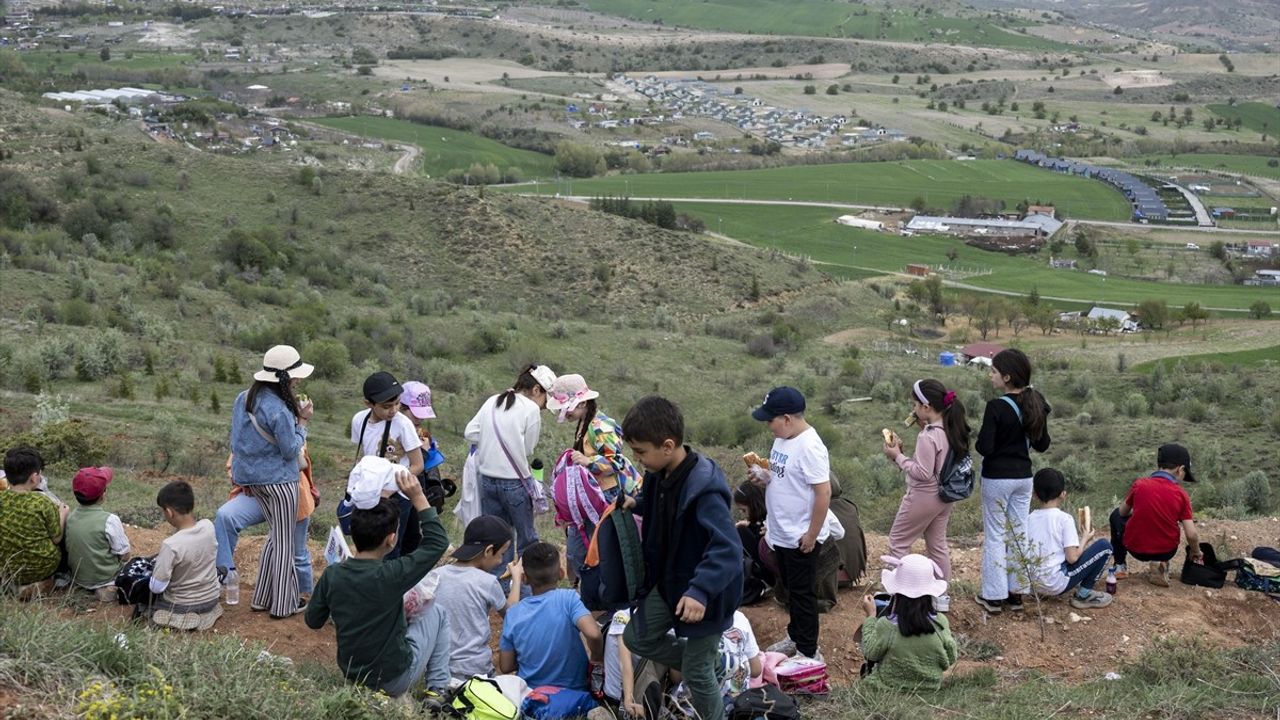 Başkentte Fidan Dikim Etkinliği: Ailen İçin Fidan Dik