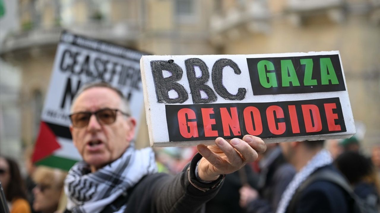 BBC'nin Gazze Yayınlarına Protesto: Soykırım Tartışmaları Devam Ediyor