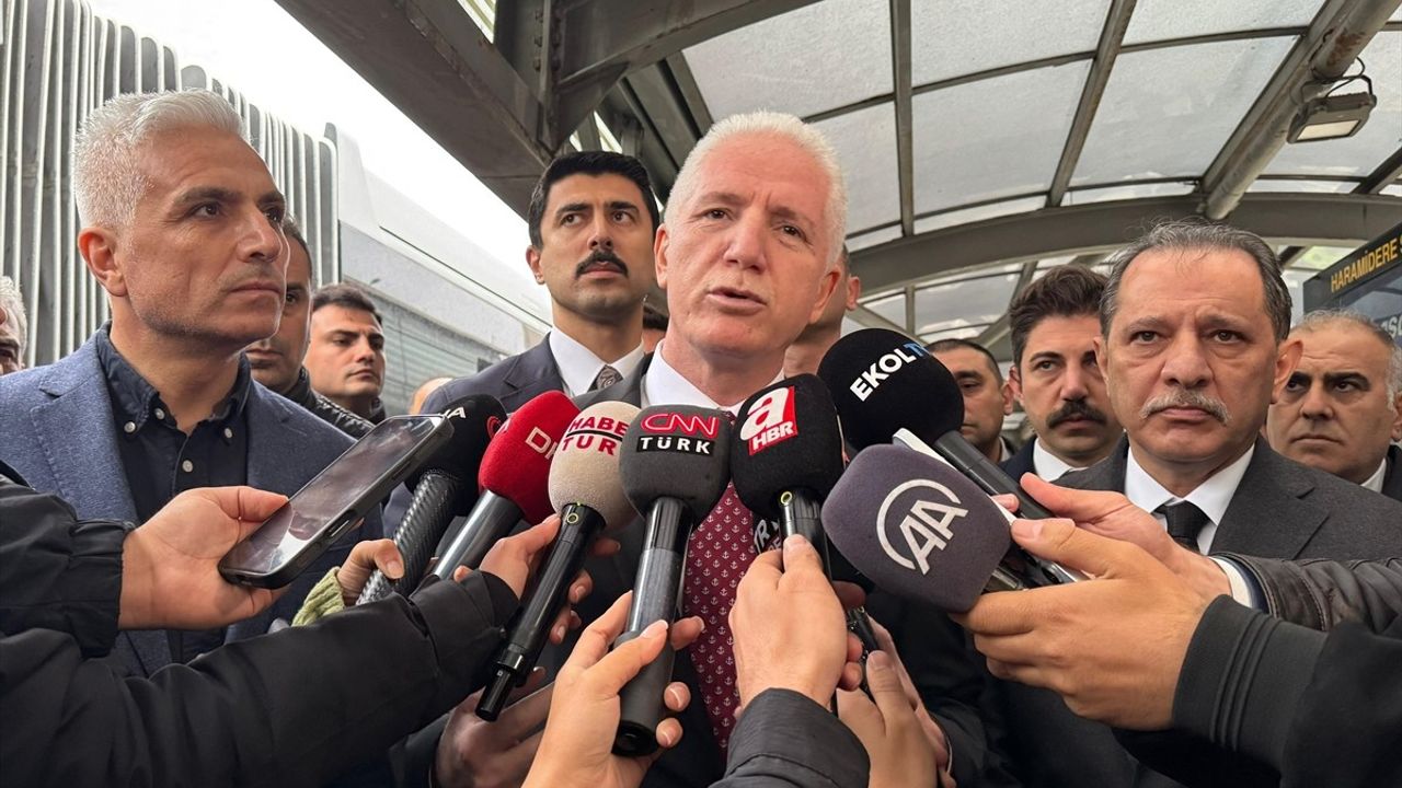 Beylikdüzü Metrobüs Kazasında Yaralı Sayısı 40'a Çıktı