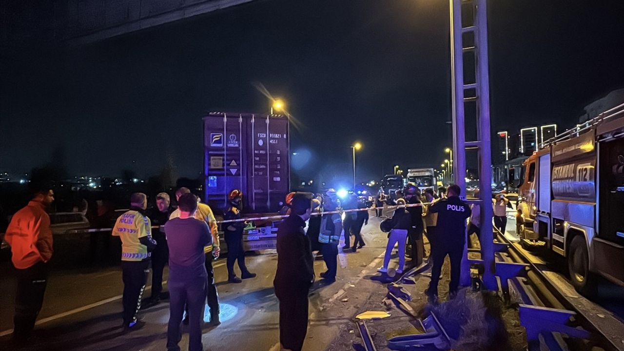 Beylikdüzü'nde Feci Kaza: Motosiklet Sürücüsü Hayatını Kaybetti