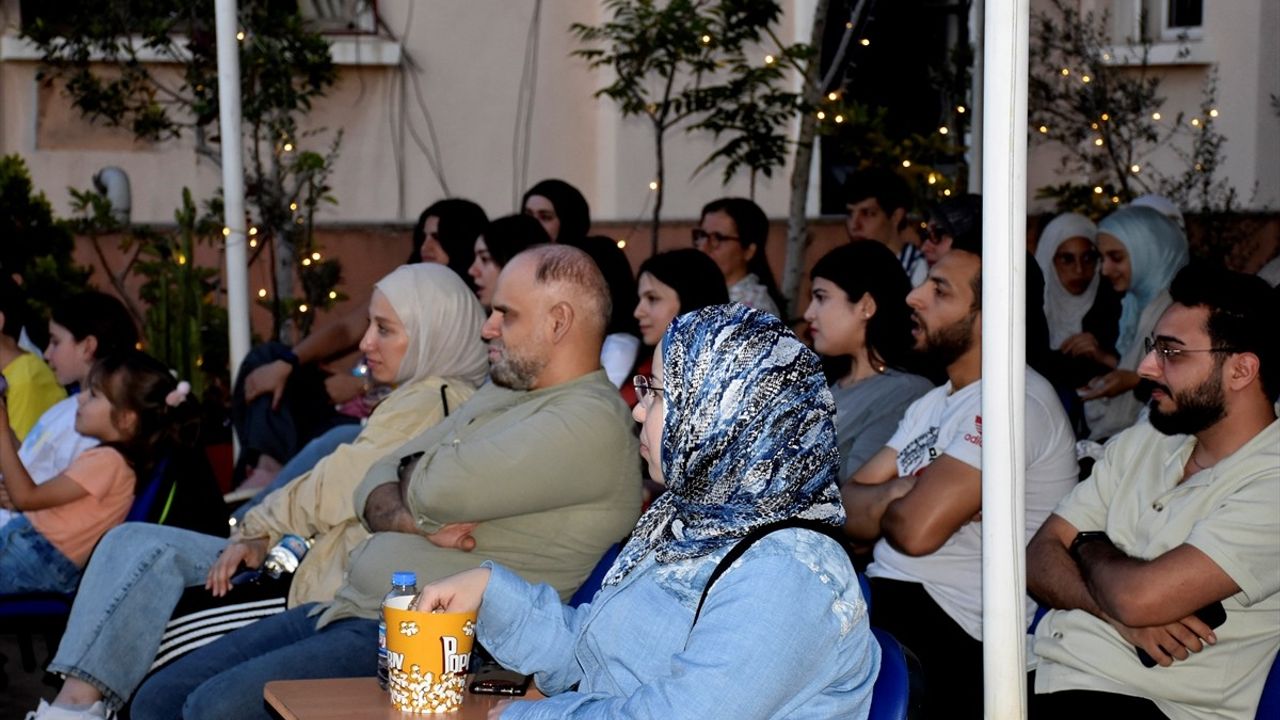 Beyrut'ta Türk Sineması: Açık Hava Filmi Akşamları Başladı