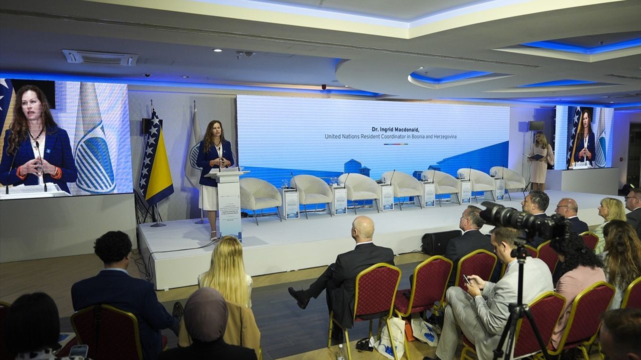 Bosna Hersek'te Gelecek İçin Diyalog Konferansı Düzenlendi