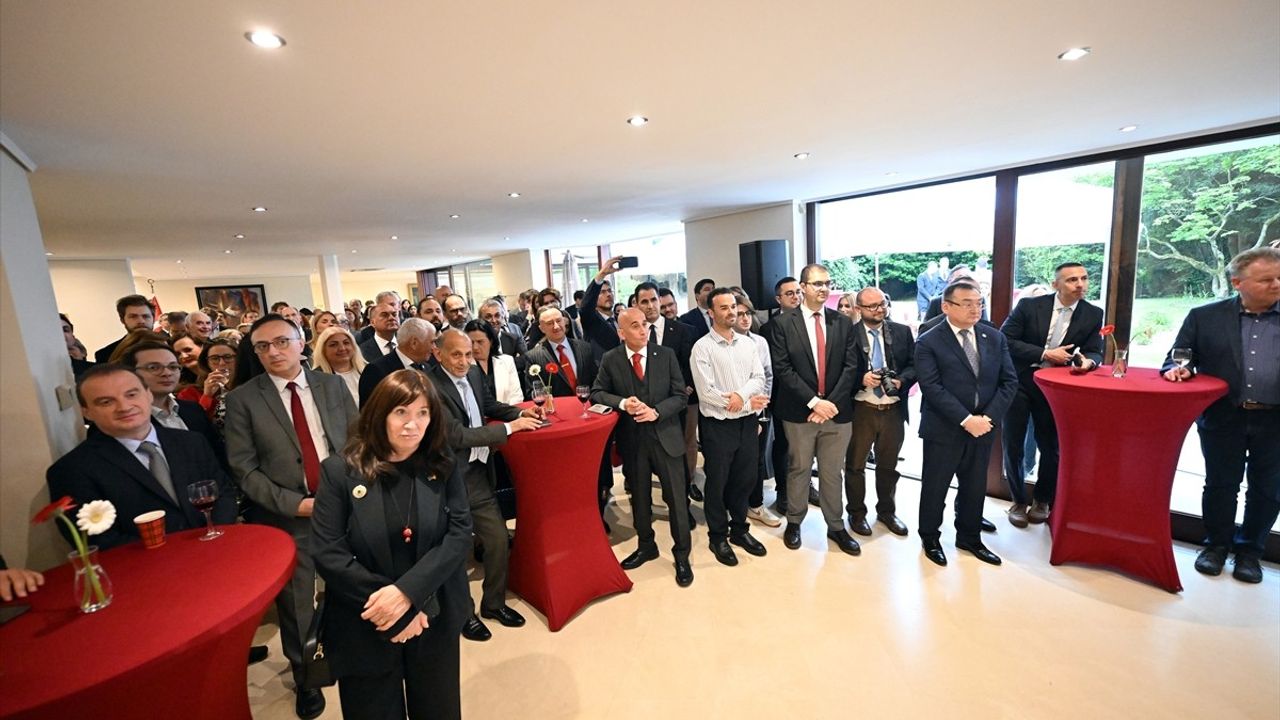 Brüksel'de Türk Mutfağı Haftası'nda Geleneksel Lezzetler Tanıtıldı