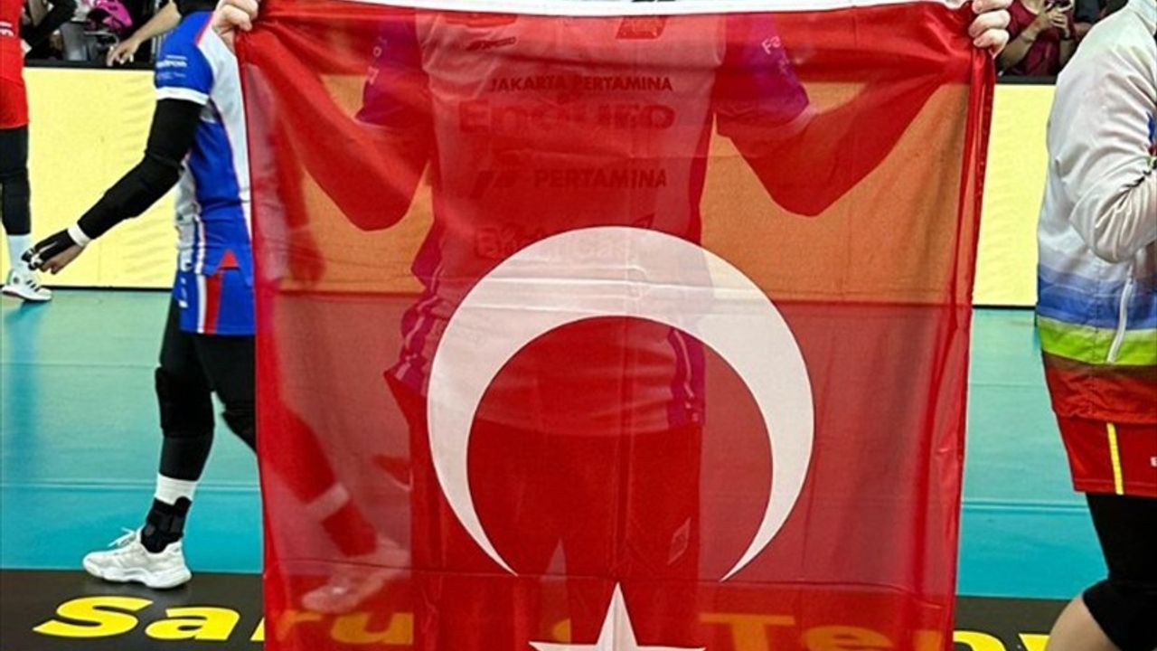 Bülent Karslıoğlu ile Endonezya'daki Voleybol Başarısı