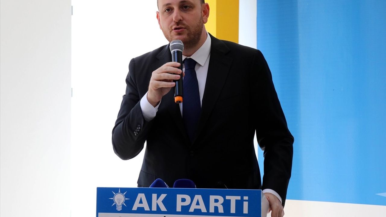 Büyükgümüş: Gazze ve Türkistan'daki Saldırıların Arkasında Soykırım Var