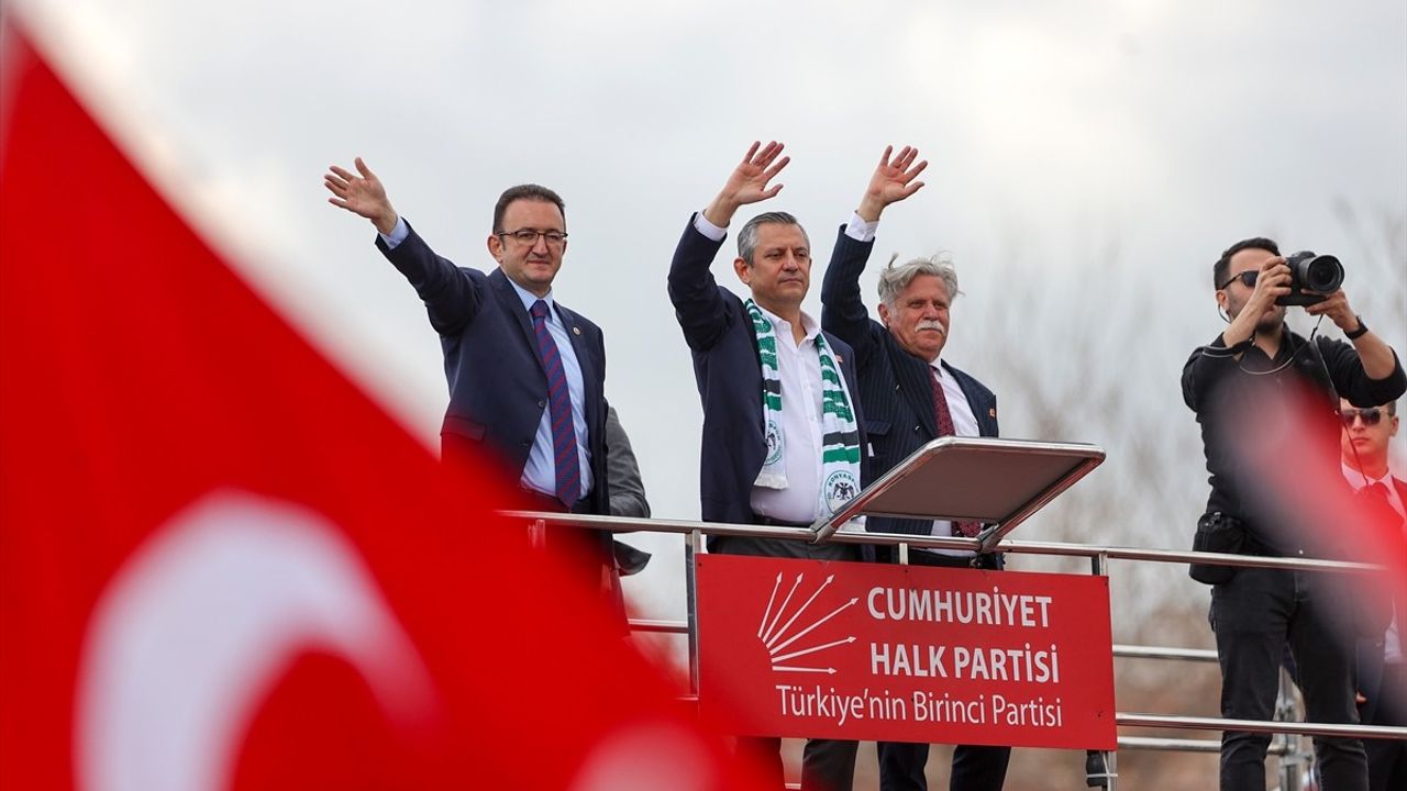 CHP Genel Başkanı Özgür Özel'in Konya Mitingindeki Açıklamaları