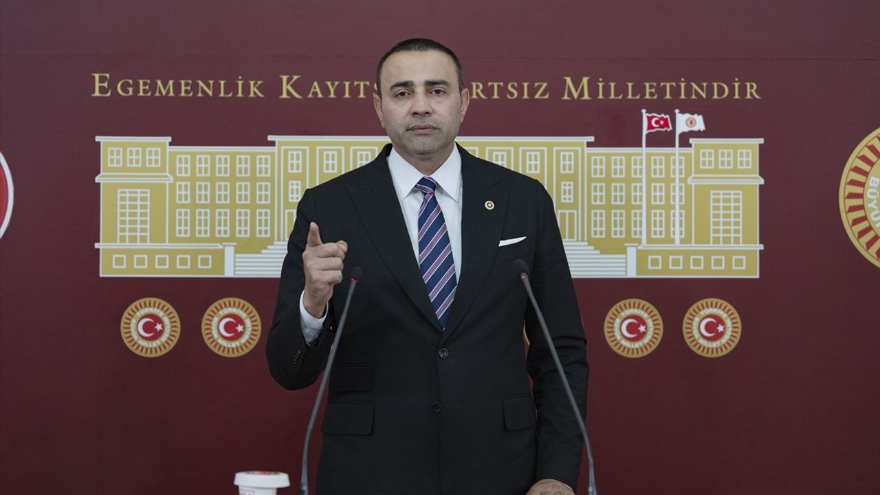 CHP'li Aykut Kaya'dan Maçın Stat Değişikliğine Tepki