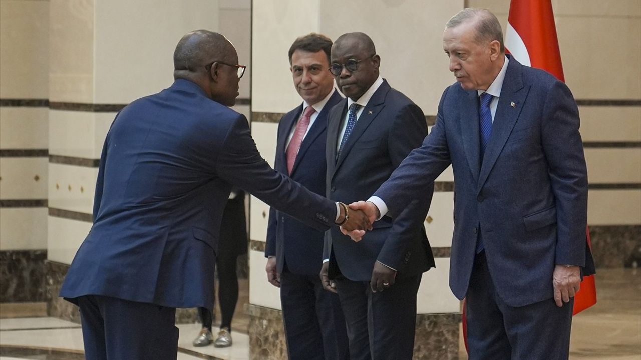Cumhurbaşkanı Erdoğan, Üç Büyükelçiyi Kabulleniyor