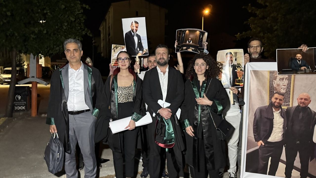 Denizli'de Dolandırıcılık Davası: Yüksek Kazanım İddialarıyla Yargılanan Sanıklar Mahkemede