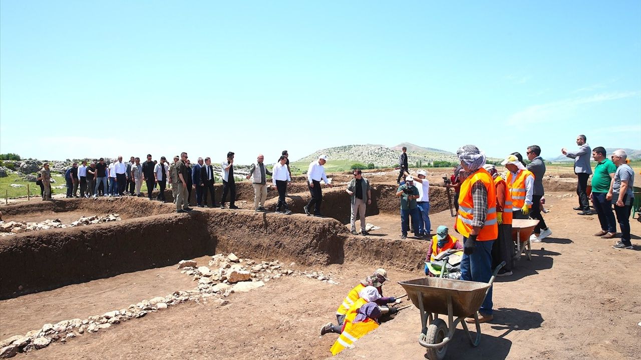Diyarbakır'da Tarihi Kral Yolu Rotası Tanıtıldı