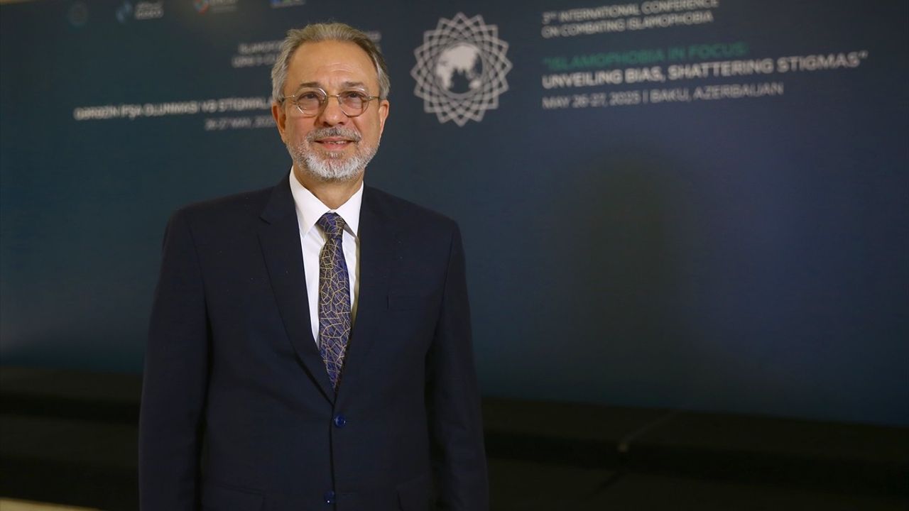 Dünya Genelinde İslamofobi ile Mücadele Stratejileri