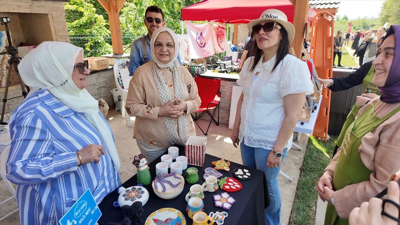 Düzce'de Gençlik Festivali Sarıkaya Mağarası'nda Başladı