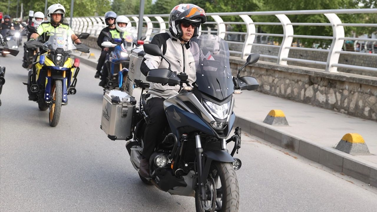 Düzce'de Sürüş Güvenliği İçin Motosiklet Etkinliği