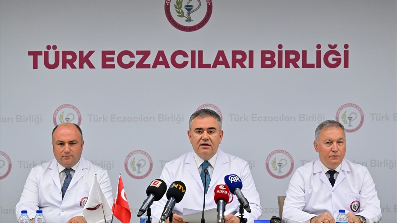 Eczacılardan Güvenli İlaç Temini Vurgusu