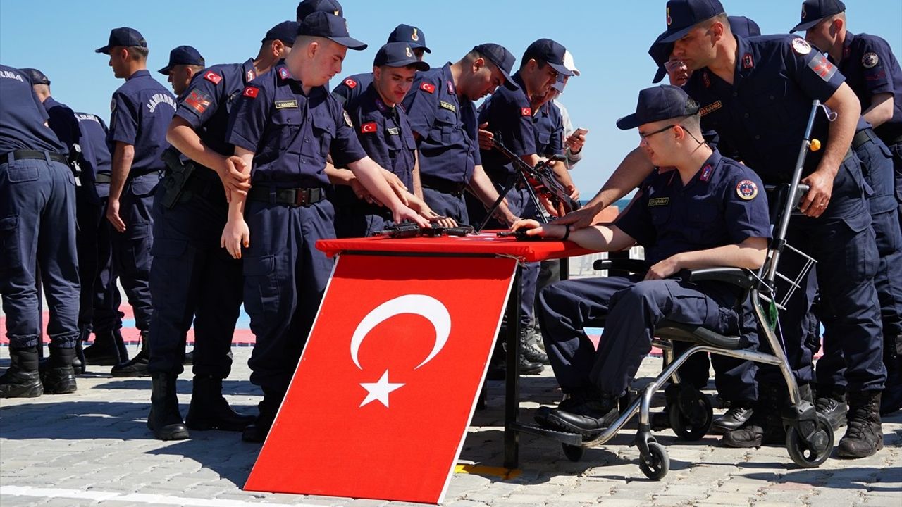 Engelli Gençler İçin Temsili Askerlik Töreni Düzenlendi