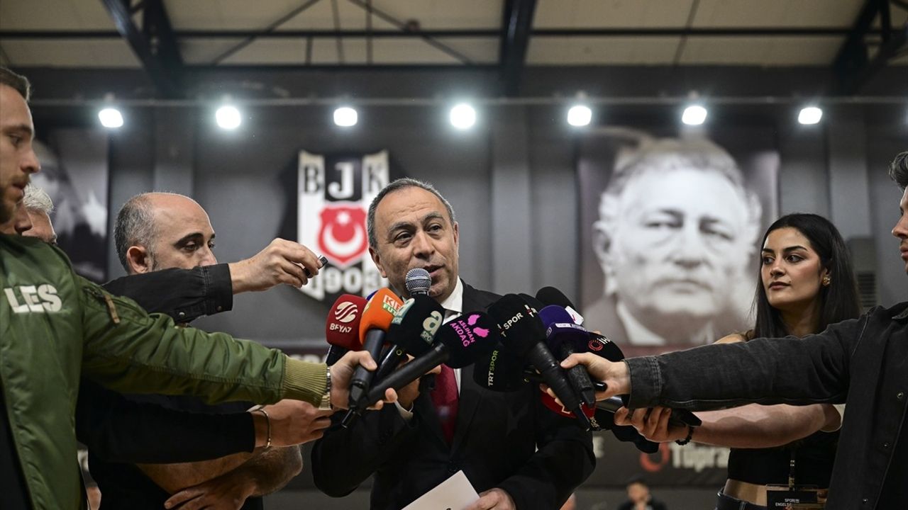 Engelliler Haftası'nda Dostluk Maçı: Beşiktaş Tüpraş ve Batman Tekerlekli Sandalye Basketbol Takımları Bir Araya Geldi