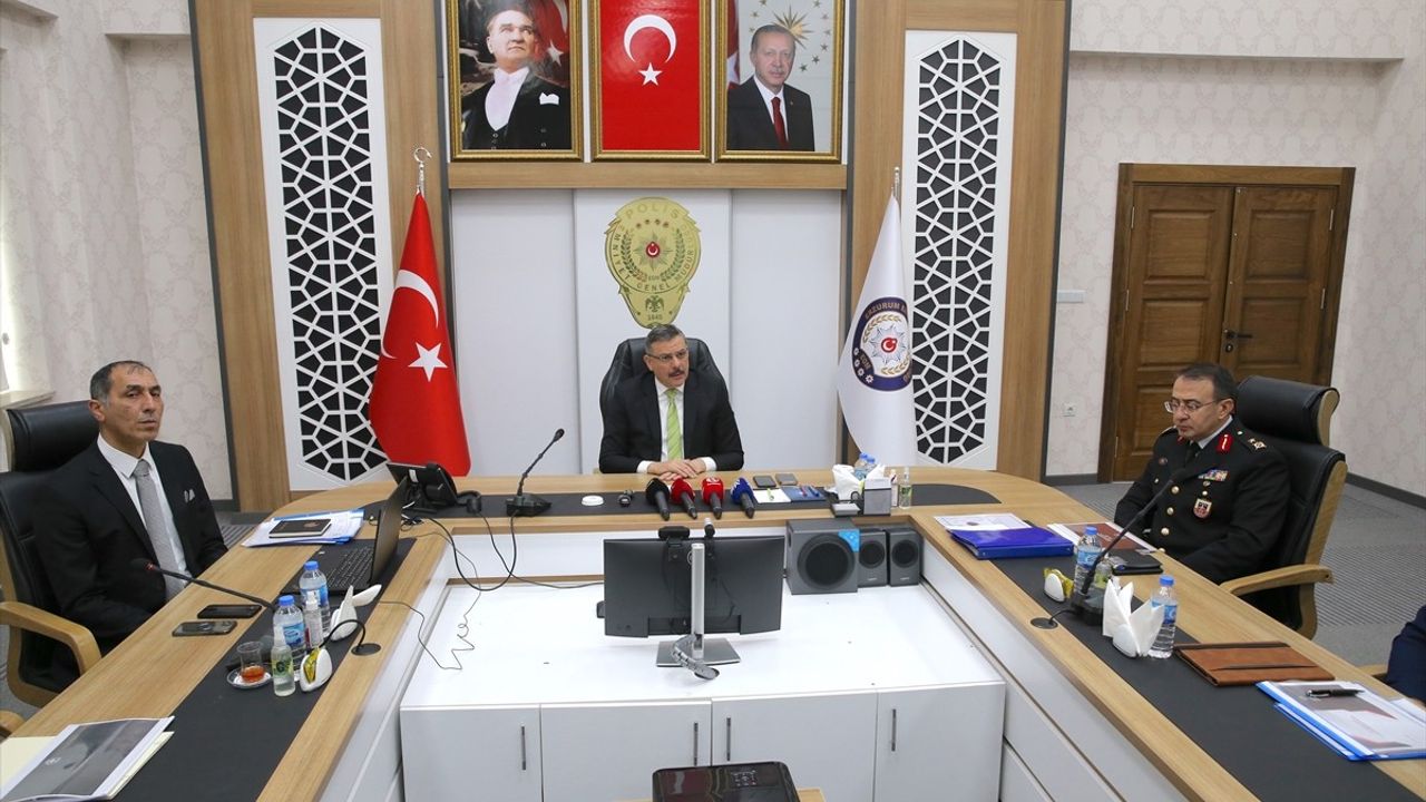 Erzurum Valisi Çiftçi'den Sahipsiz Köpek Sorununa Hassas Yaklaşım