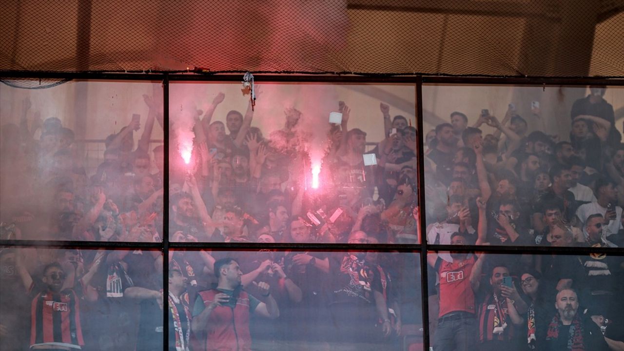 Eskişehirspor Bölgesel Amatör Lig'de Şampiyonluk Sevinci