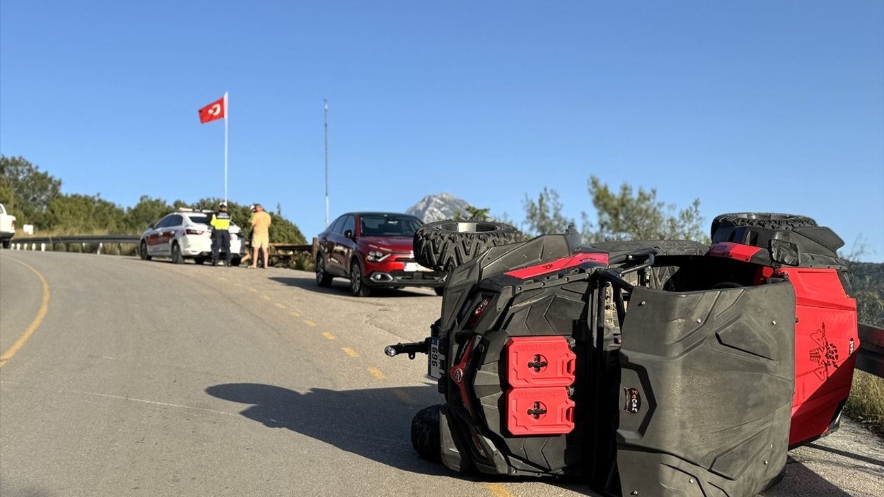 Fethiye'de İki Ayrı Trafik Kazasında Üç Yaralı