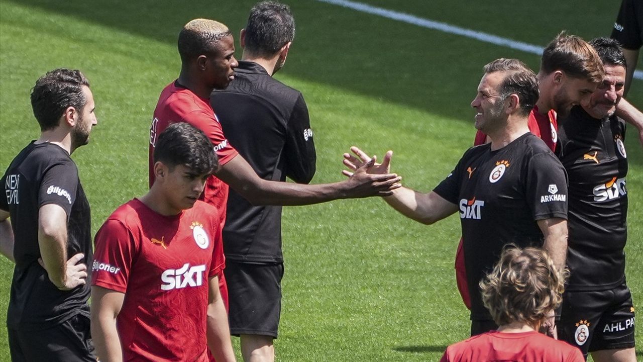 Galatasaray Göztepe Maçına Hazırlanıyor