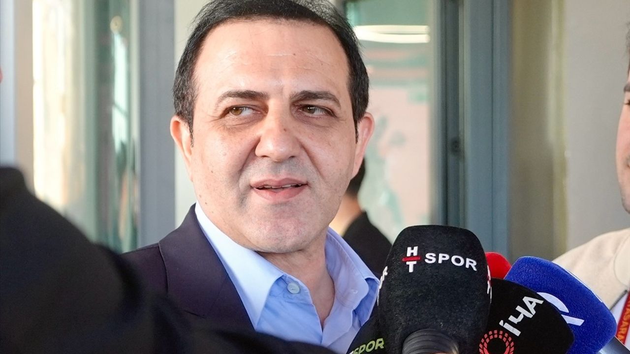 Galatasaray, Victor Osimhen'in Bonservisini Almaya Hazırlanıyor