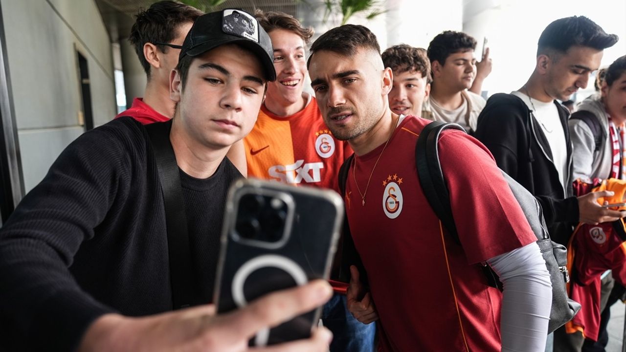 Galatasaray, Ziraat Türkiye Kupası Finali için Gaziantep'e Uçtu