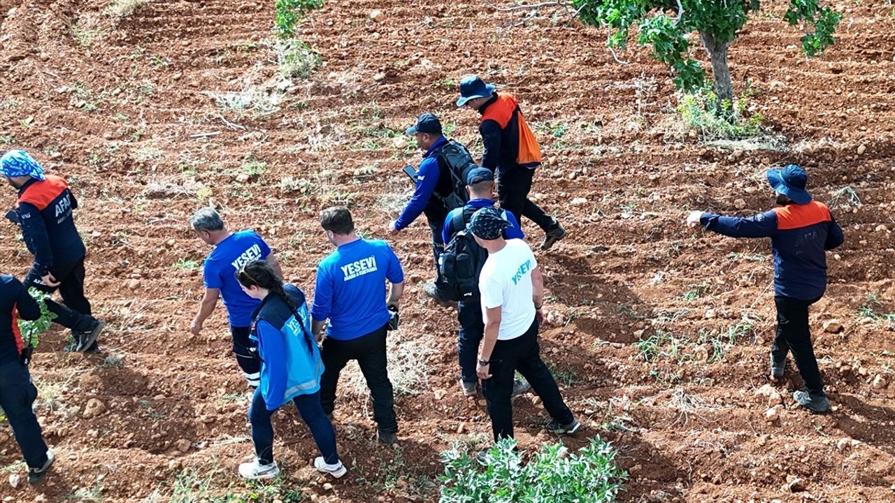 Gaziantep'te Kayıp Otizmli Çocuk İçin Arama Çalışmaları Devam Ediyor