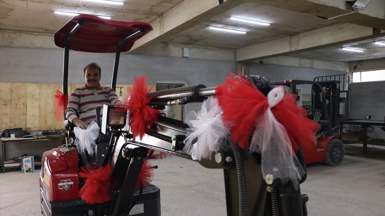 Gaziantep'te Suriyeli İşçiye Anlamlı Hediye