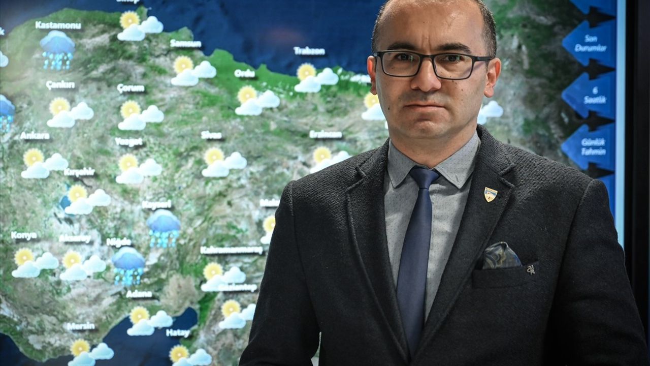 Hafta Sonu Serin ve Yağışlı Hava Hakim Olacak