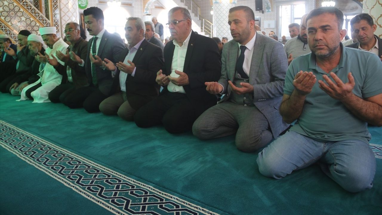 Hatay'da Yeni Camiler İbadete Açıldı