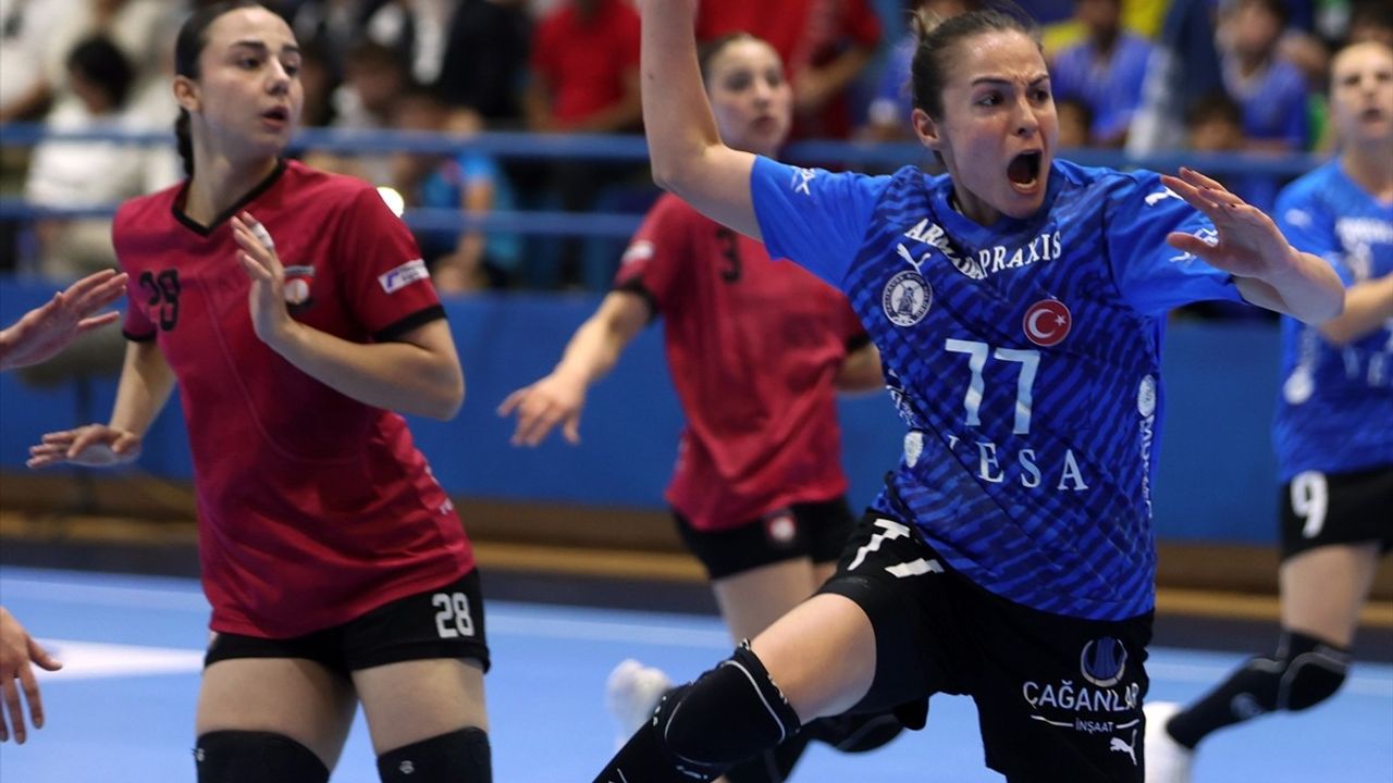 Hentbol Kadınlar Süper Lig Play-Off Final Serisi Başladı
