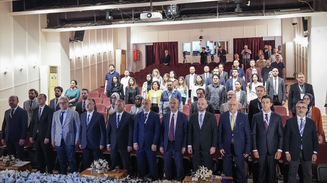 İstanbul'da 1. Kamu Diplomasisi Sempozyumu Gerçekleştirildi