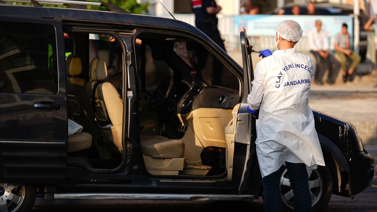 İzmir'de Silahlı Saldırı: 3 Tutuklama