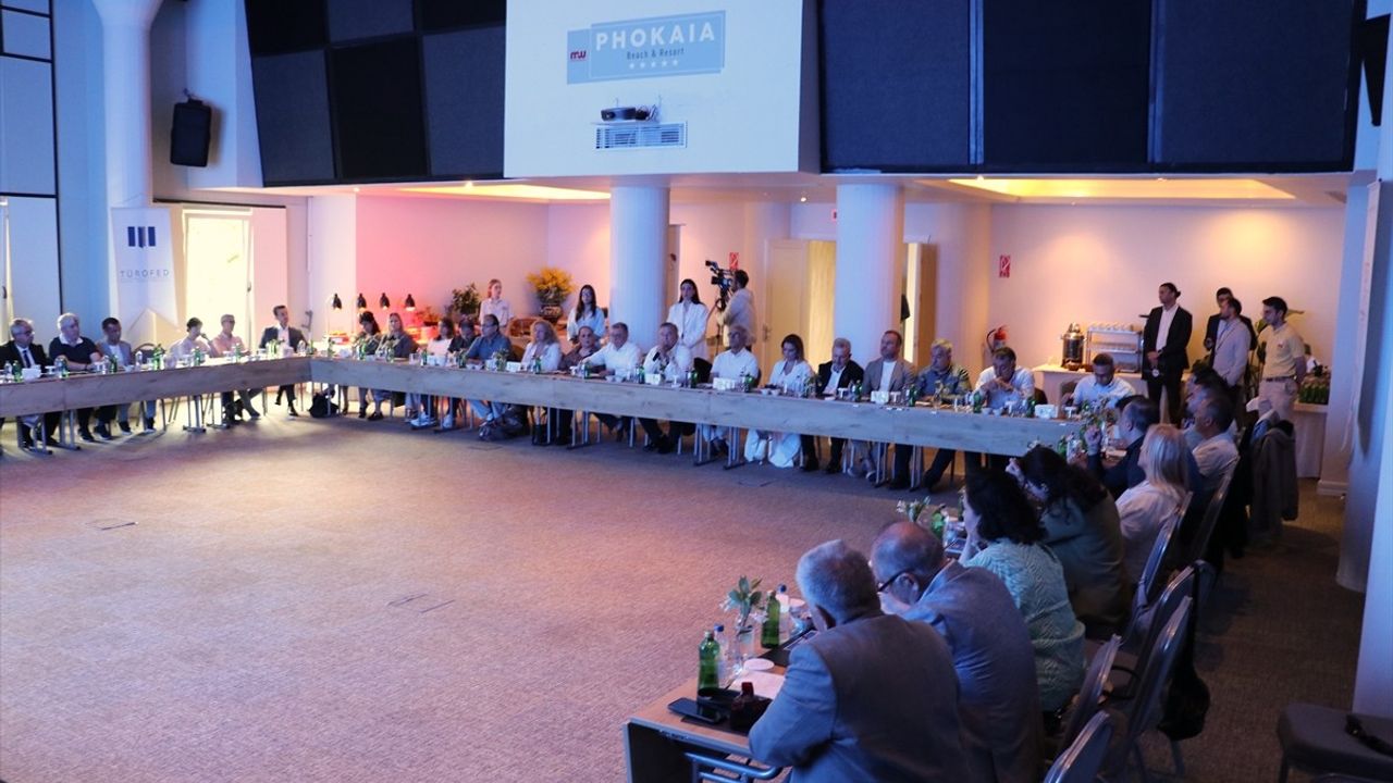 İzmir'in Turizm Sorunları ve Geleceği