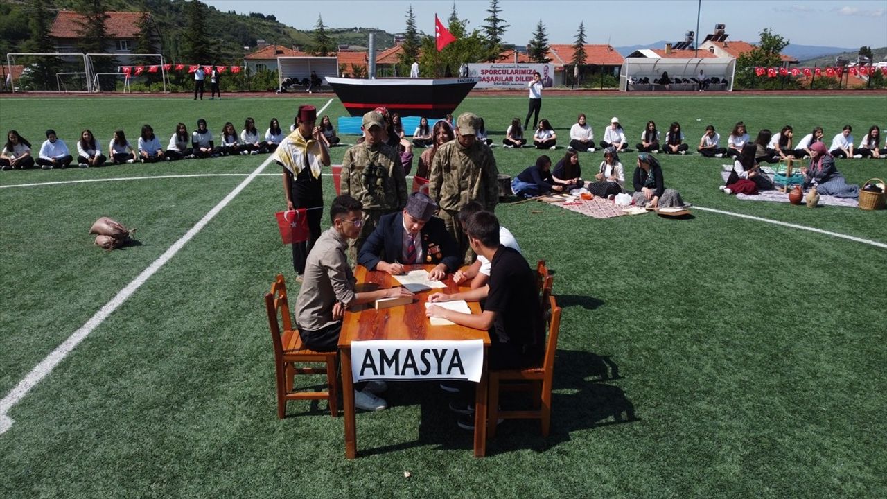 İzmir ve Çevre İllerde 19 Mayıs Coşkuyla Kutlandı