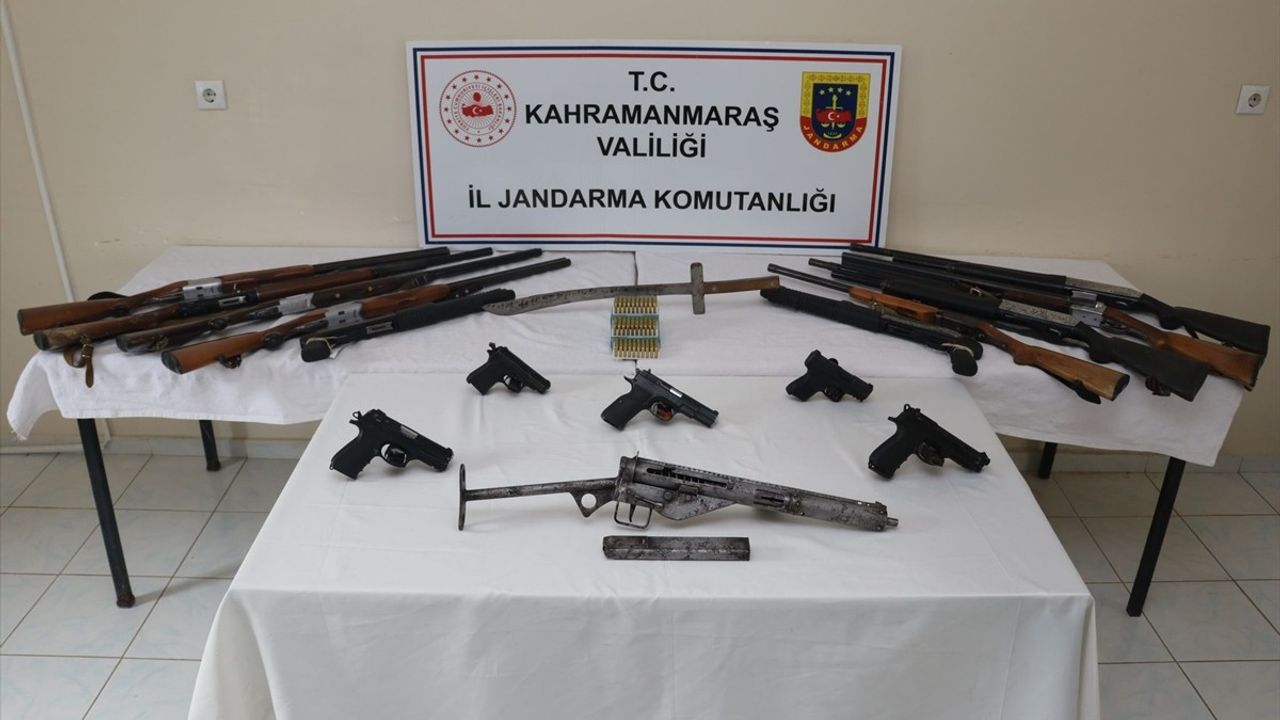 Kahramanmaraş'ta Kaçak Silah Operasyonunda 13 Kişi Tutuklandı