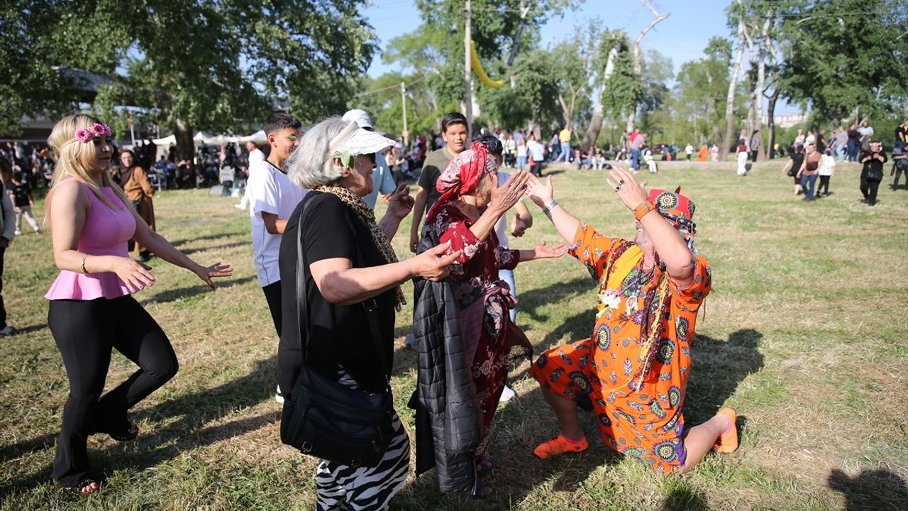 Kakava ve Hıdırellez Şenlikleri Edirne'de Coşkuyla Devam Ediyor