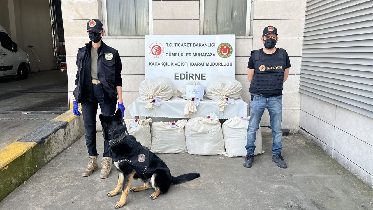 Kapıkule Sınır Kapısı'nda 49 Kilogram Uyuşturucu Ele Geçirildi