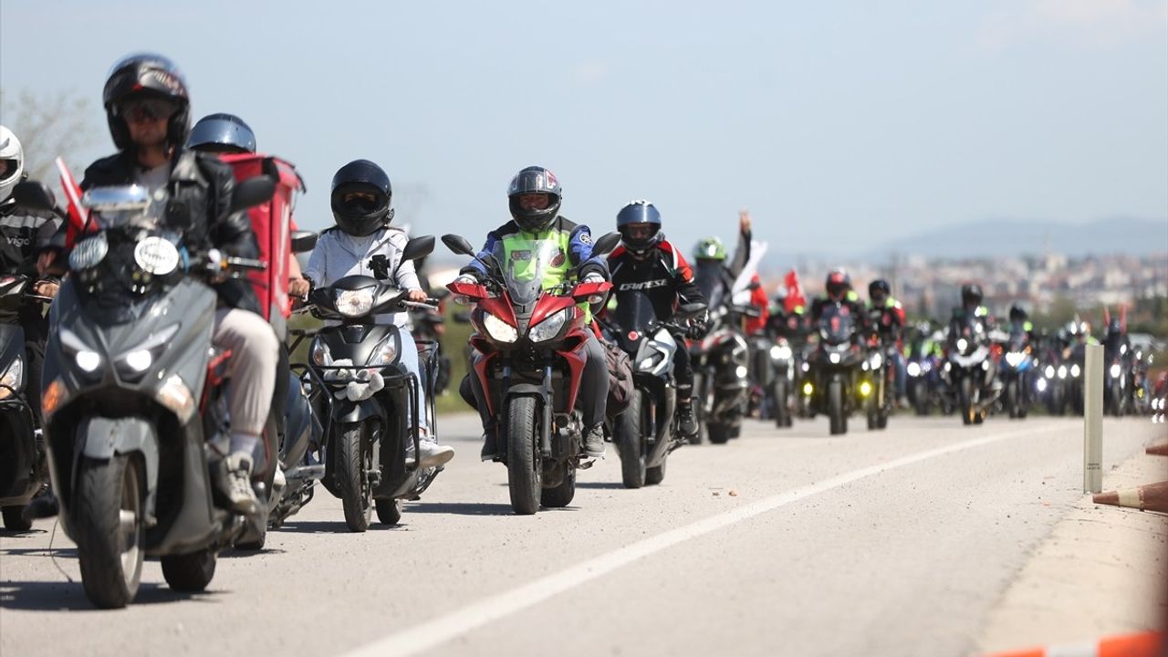 Kırklareli'nde Motosiklet Sürücülerinden Trafik Farkındalığı