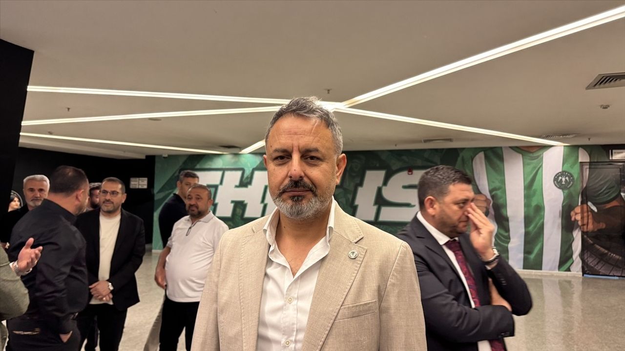 Konyaspor Genel Kurulu Ertelendi: Yeni Yönetim Beklentisi