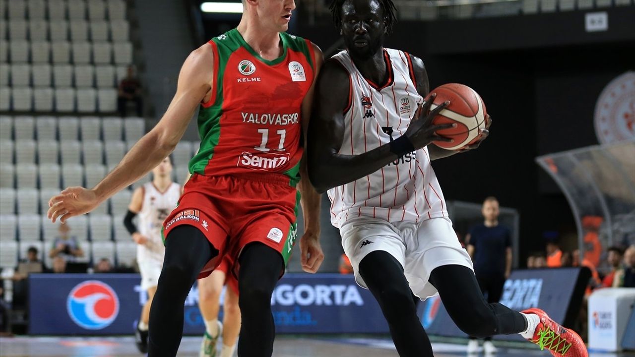 Manisa Basket Divissa, Yalovaspor'u Farklı Geçti