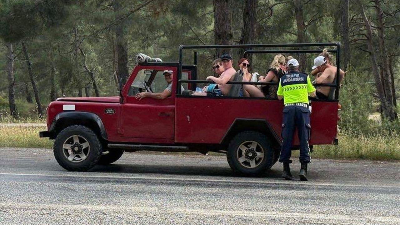 Marmaris'te Cip Safari Araçlarına Denetim