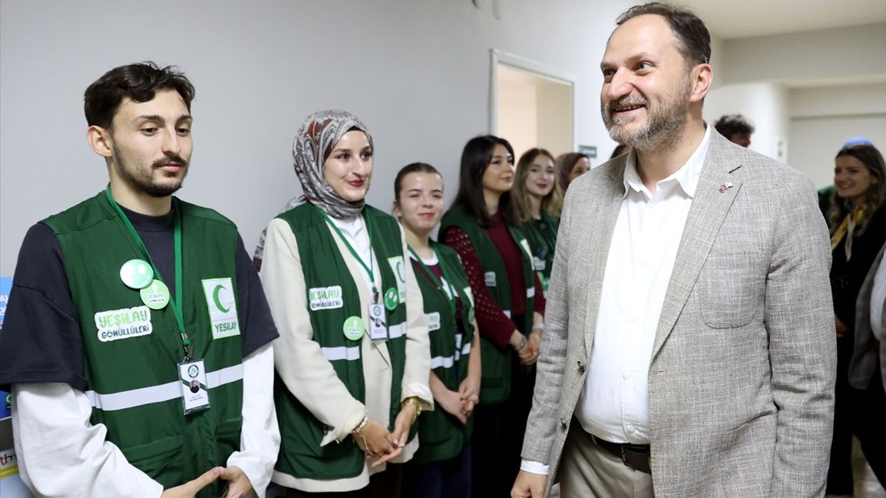 Mehmet Dinç, Kırklareli'nde Gençlerle Bağlılıkla Mücadele Konuştu