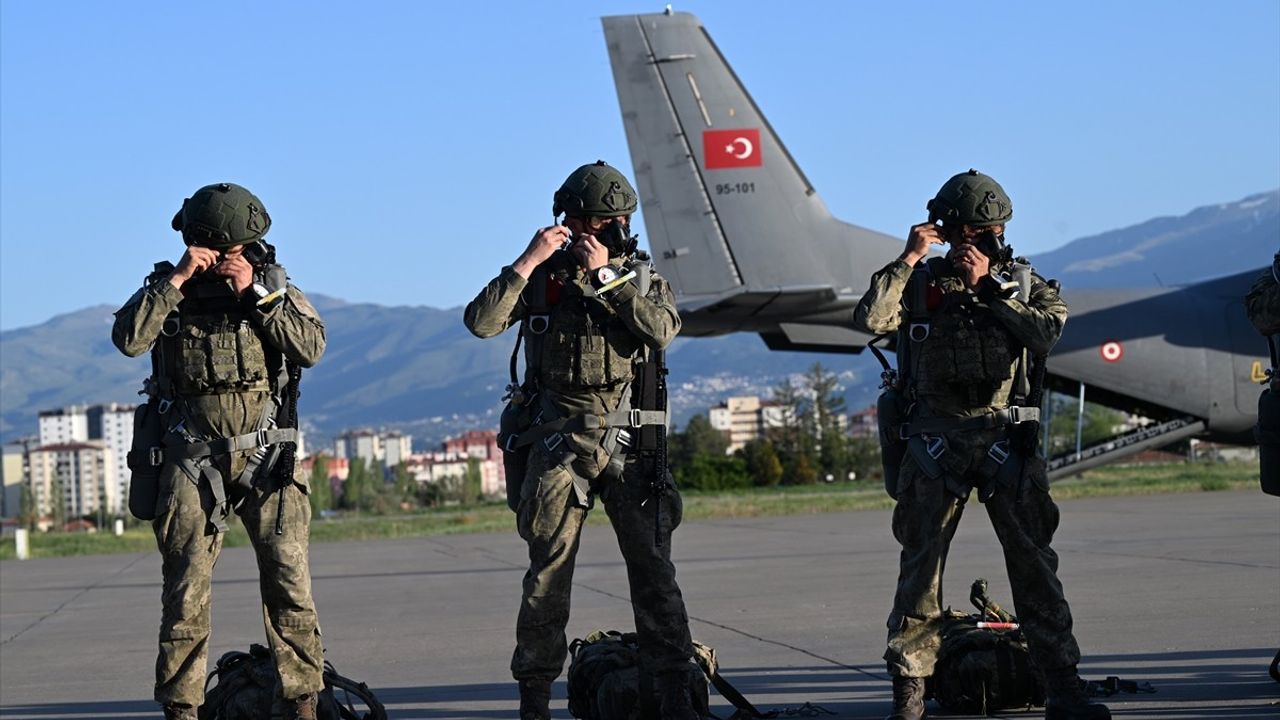 Mehmetçik Erciyes-2025 Tatbikatı'nda Gösteri Yaptı